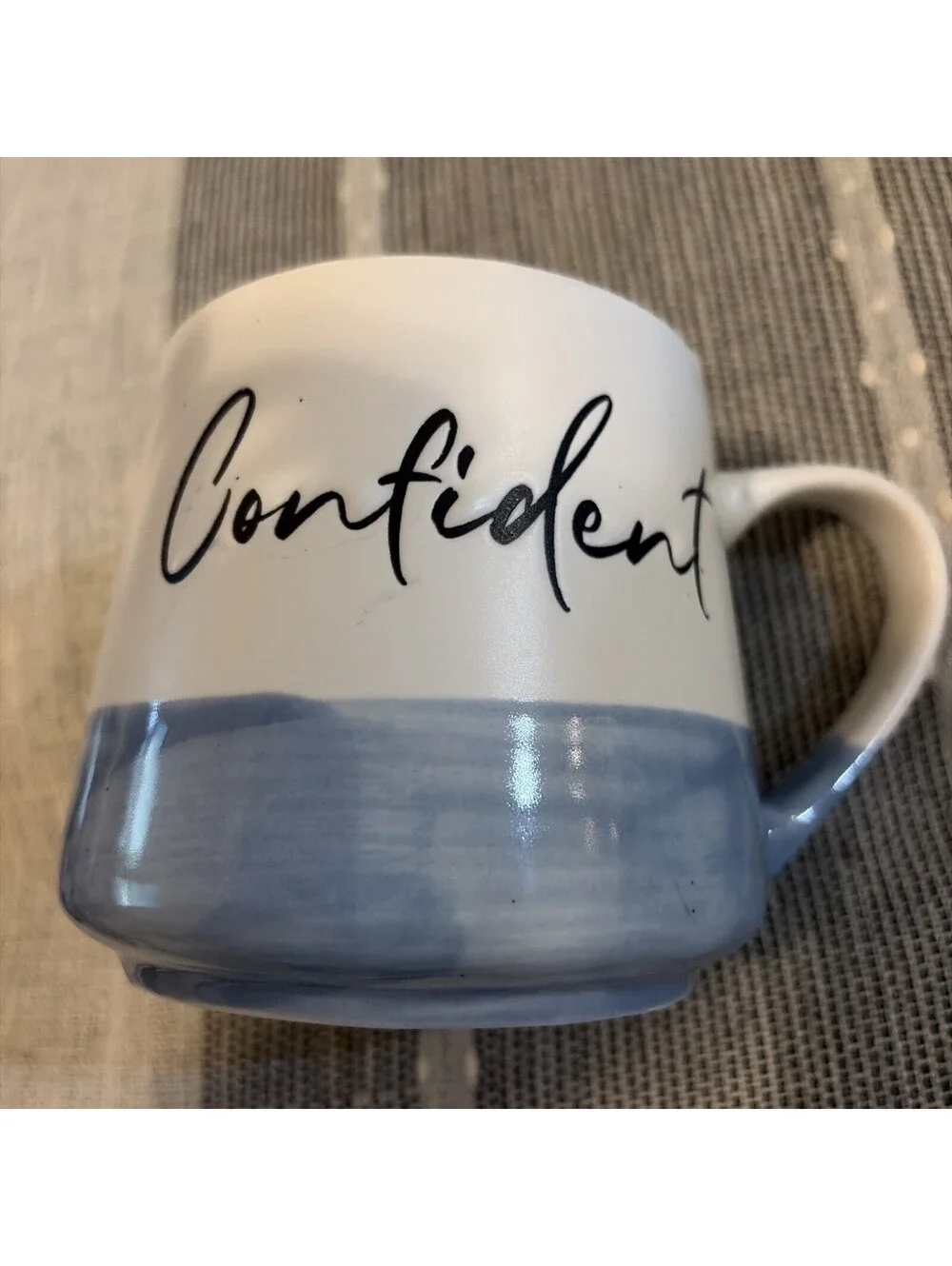 CONFIDENT 20 oz Coffee Mugs, Large Mugs Light Blue White Cilorblock